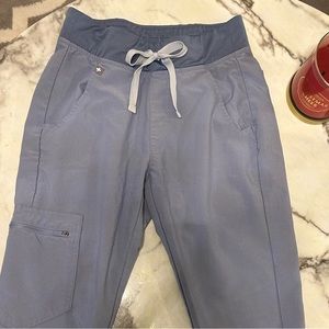 FIGS Zamora Jogger Scrubs